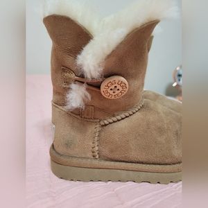 Uggs